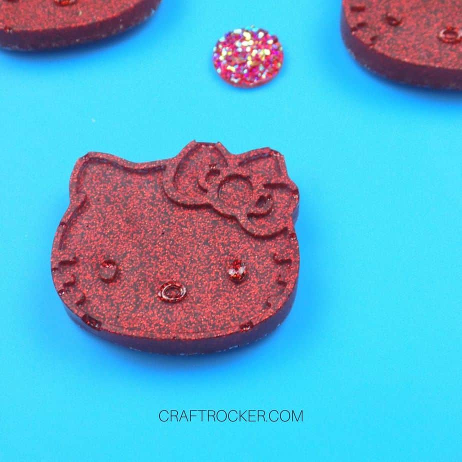 Close Up of Hello Kitty Resin Magnets DIY - Craft Rocker