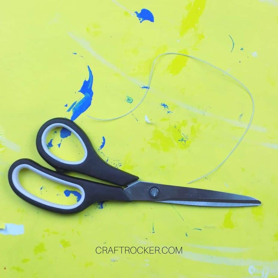 Cut Length of Stretch Cording next to Scissors - Craft Rocker