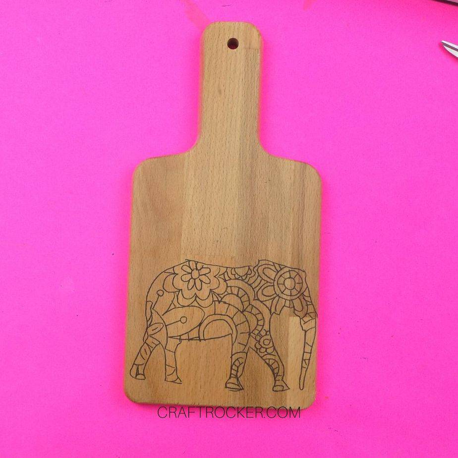 Elephant Design on Wood Cutting Board - Craft Rocker