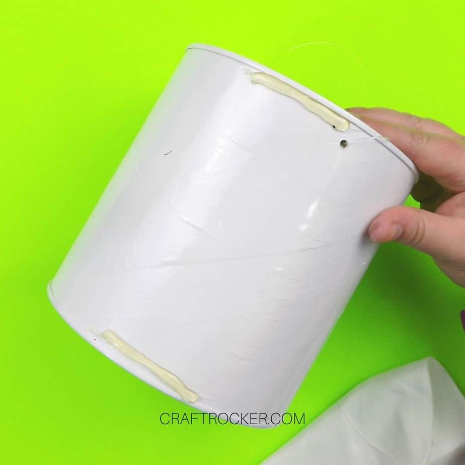 Lines of Hot Glue on Edges of Coffee Can - Craft Rocker