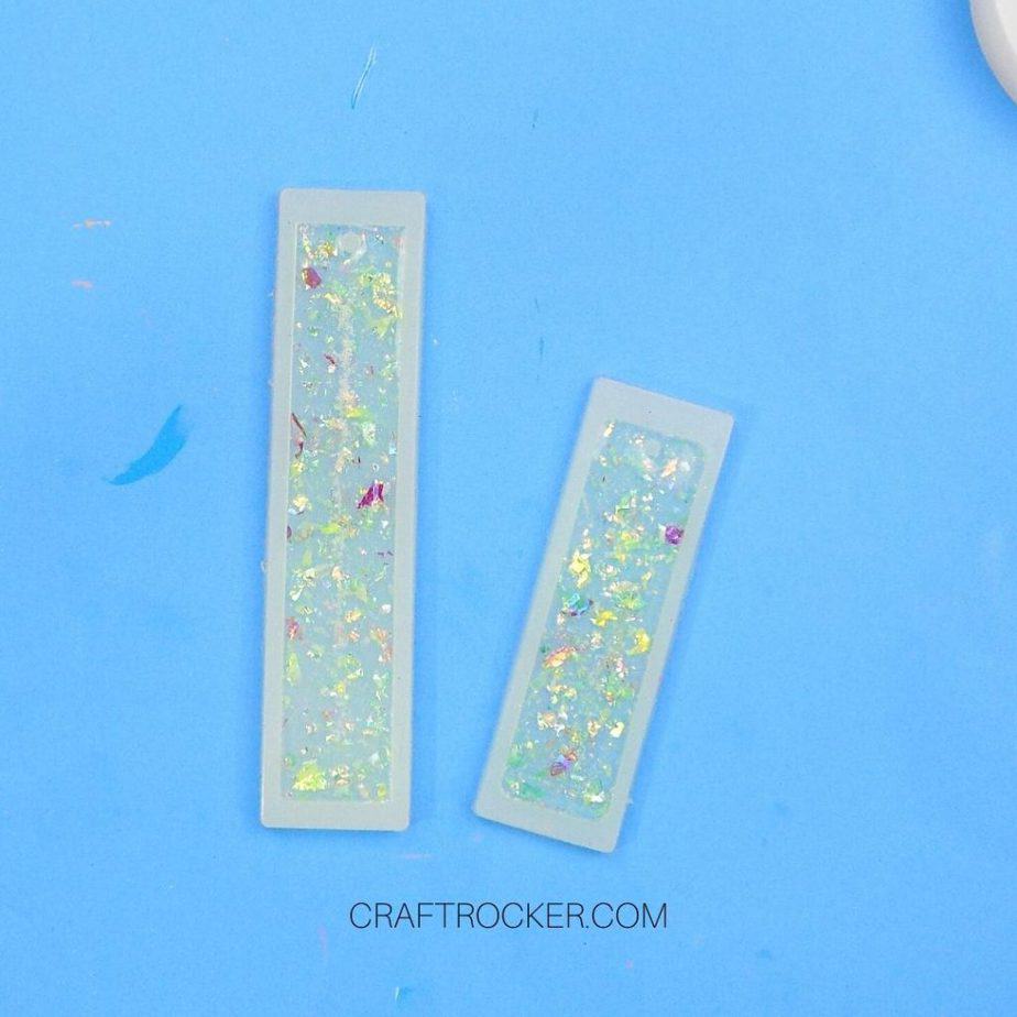 Glitter Epoxy Resin in Bookmark Molds - Craft Rocker