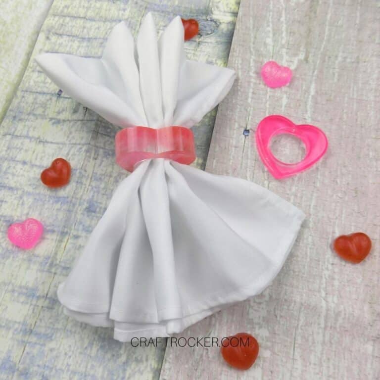 DIY Valentines Heart Napkin Rings - Craft Rocker