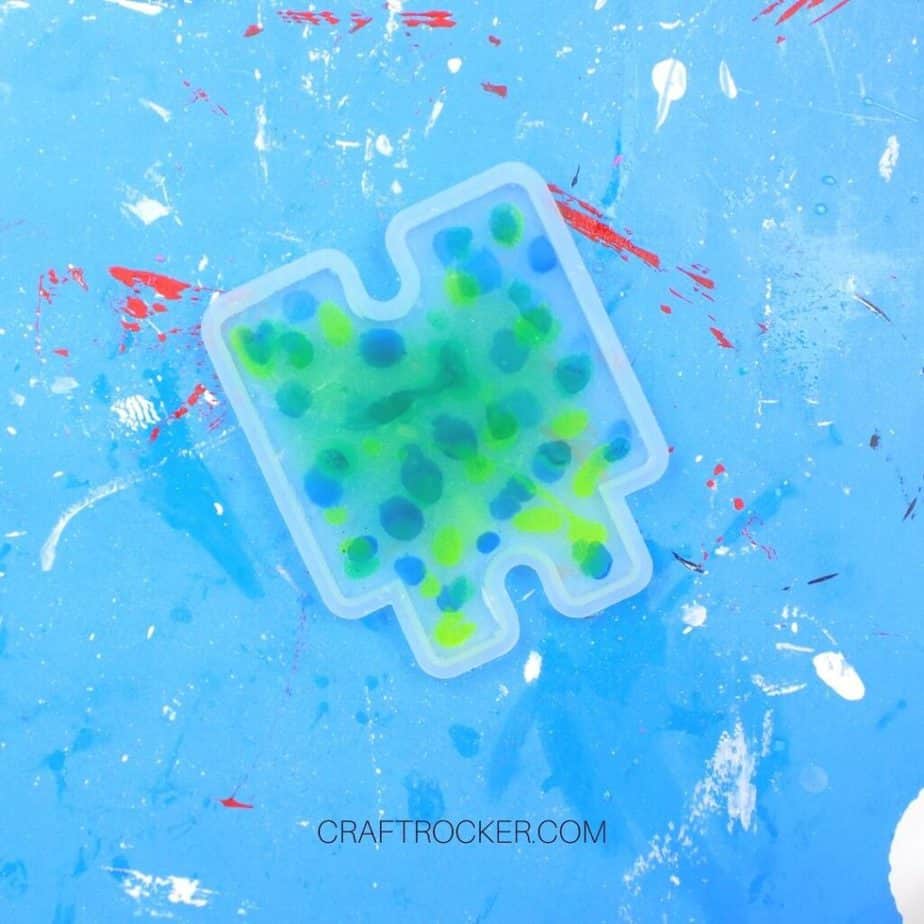 Drops of Dye in Resin in Small Silicone Mold - Craft Rocker